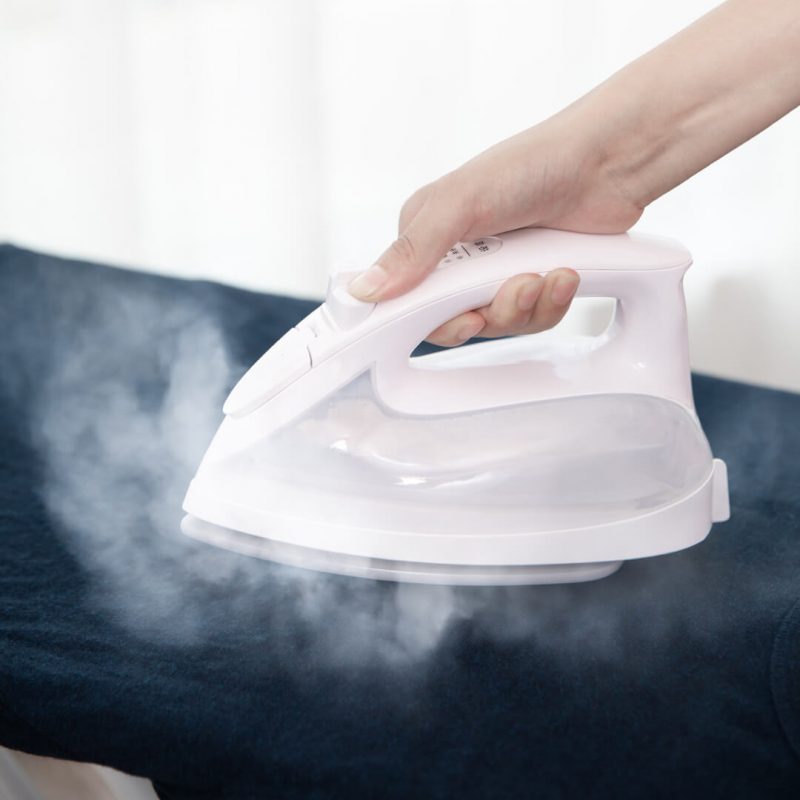 утюг беспроводной паровой lofans steam iron white